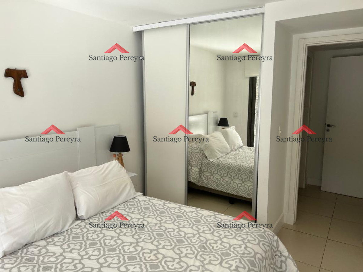 Apartamento ID.14435 - Moderno apartamento en venta, 1 dormitorio y medio, parrillero propio, piscina climatizada, gimnasio, mucama