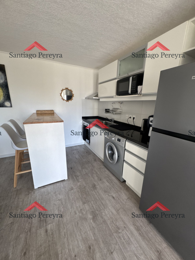 Apartamento ID.17006 - Apartamento de dos dormitorios con servicios en venta!!  