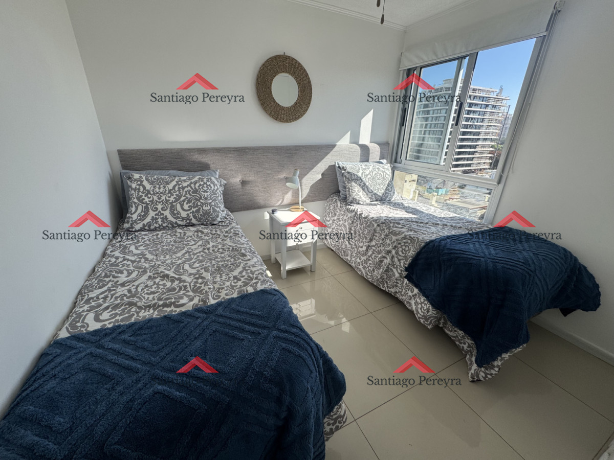 Apartamento ID.17006 - Apartamento de dos dormitorios con servicios en venta!!  