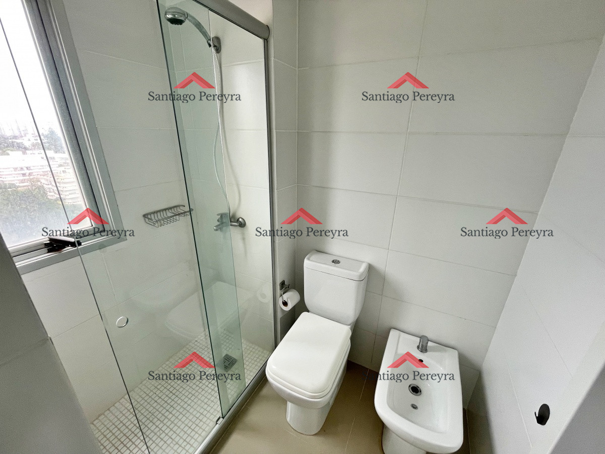 Apartamento ID.17006 - Apartamento de dos dormitorios con servicios en venta!!  