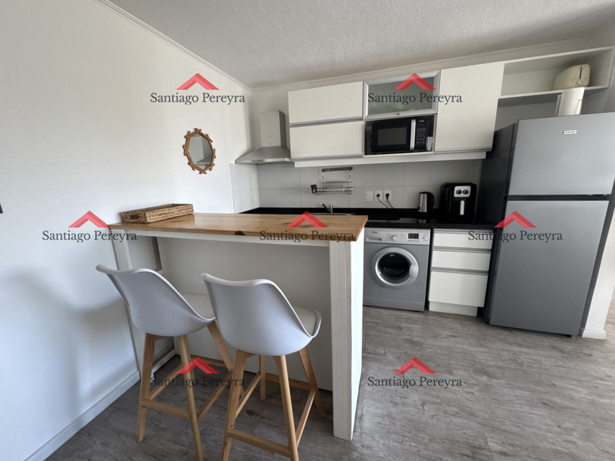 Apartamento ID.17006 - Apartamento de dos dormitorios con servicios en venta!!  