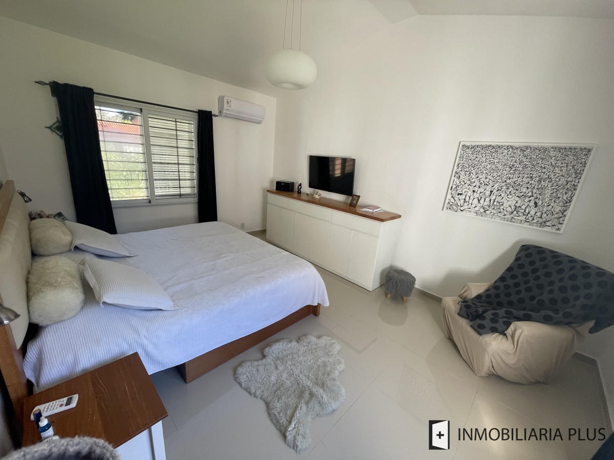 Casa ID.721 - Alquiler de Casa en alquiler en country Punta del Este con 4 Dormitorios 3 Baños C721B