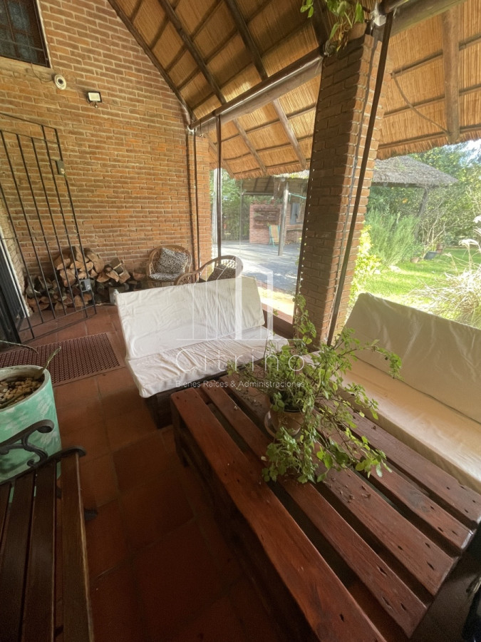 Casa ID.1589 - Casa en venta en Jardines de Cordoba ,  excelente zona 