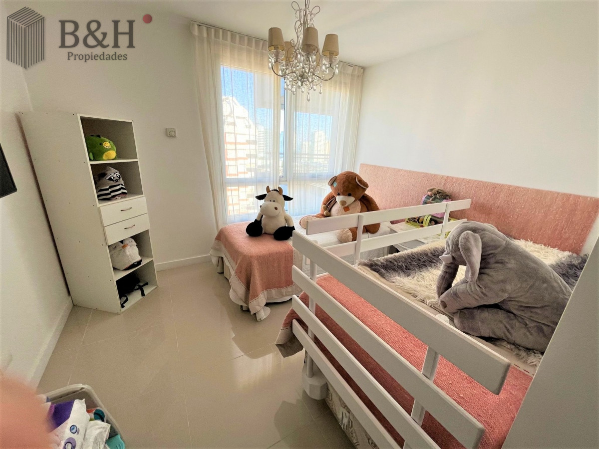 Apartamento ID.4253 - Apartamento de 3 dormitorios en Punta del Este 