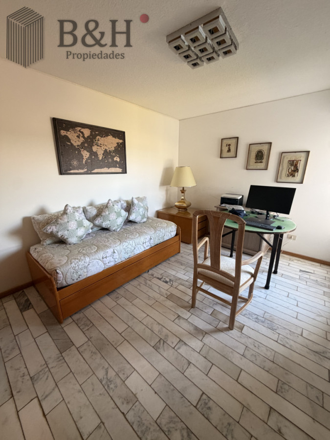 Apartamento ID.8157 - Apartamento de 3 dormitorio en venta en primera linea de Playa Brava 