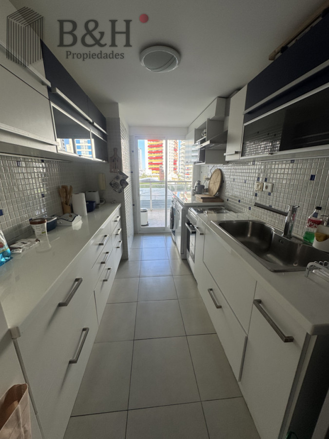 Apartamento ID.6220 - Apartamento de 3 dormitorios en venta en Punta del Este