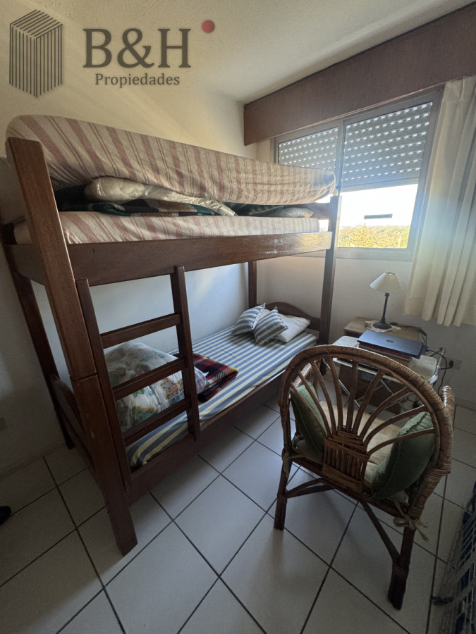 Apartamento ID.7008 - Apartamento de 3 dormitorios en venta en Punta del Este, Roosevelt 