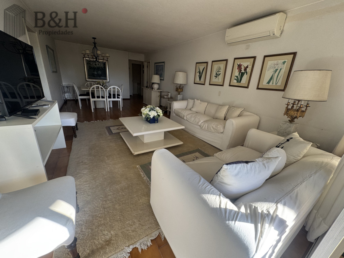 Apartamento ID.6076 - Apartamento en venta en Roosevelt Punta del Este 