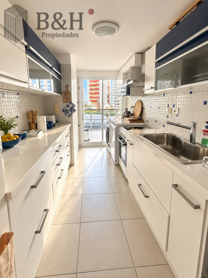 Apartamento ID.6220 - Apartamento de 3 dormitorios en venta en Punta del Este