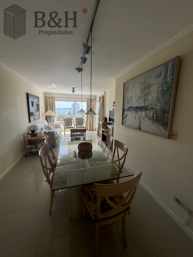 Apartamento ID.2959 - Apartamento en venta de 3 dormitorios en Aidy Grill , Punta del Este 