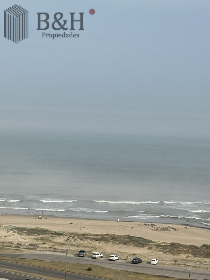 Apartamento ID.3052 - Apartamento en venta Sobre Chiverta - Punta del Este