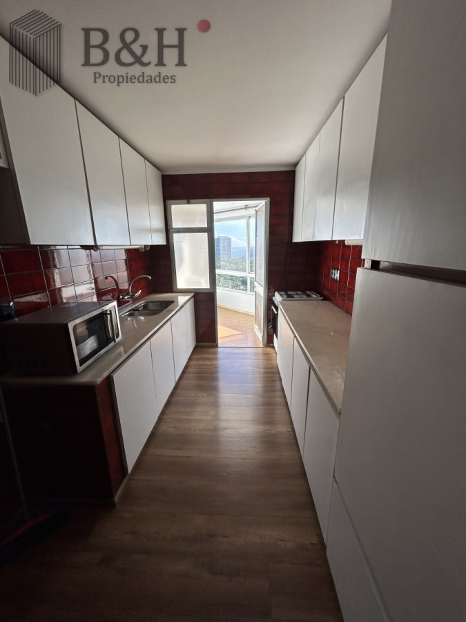 Apartamento ID.6431 - Excelente apartamento en venta en Punta del Este 