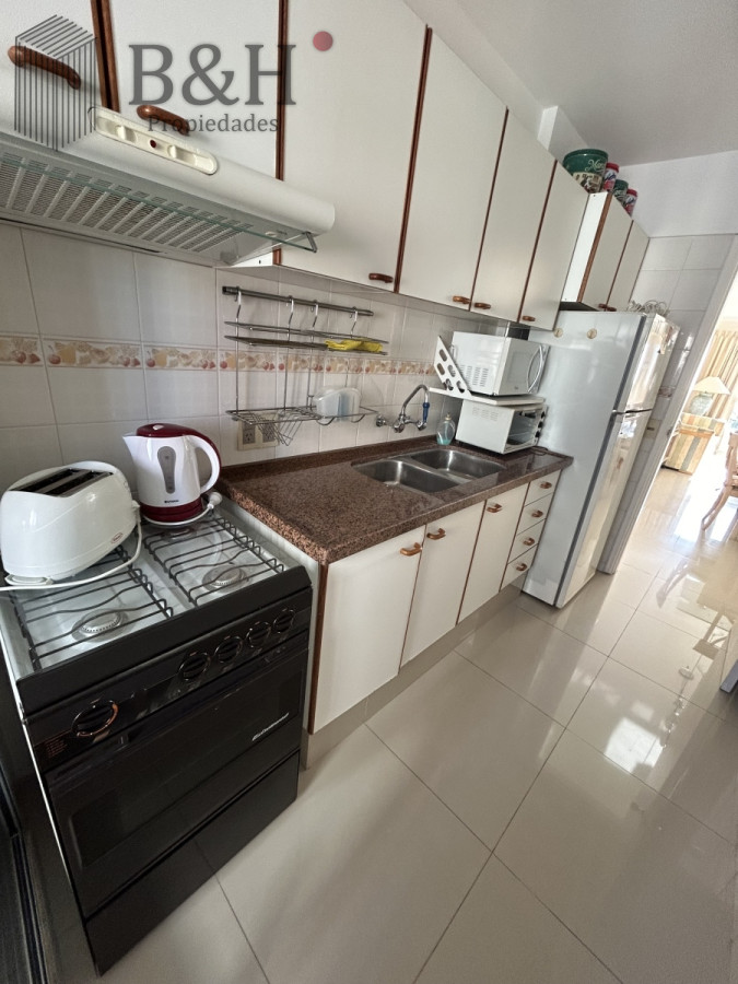 Apartamento ID.2959 - Apartamento en venta de 3 dormitorios en Aidy Grill , Punta del Este 
