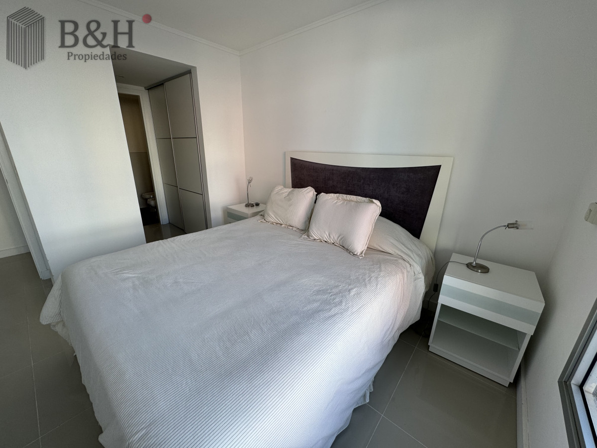 Apartamento ID.8119 - Apartamento de 2 dormitorios en venta en Punta del Este 