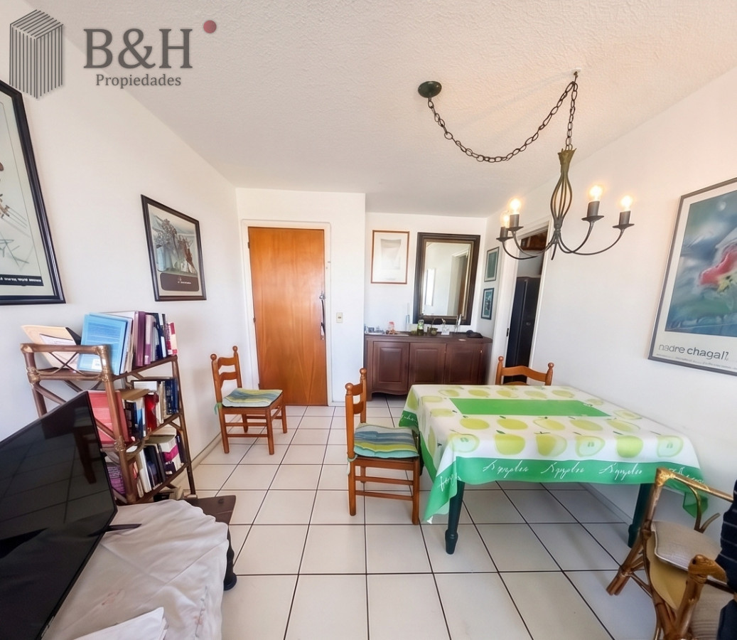 Apartamento ID.7008 - Apartamento de 3 dormitorios en venta en Punta del Este, Roosevelt 