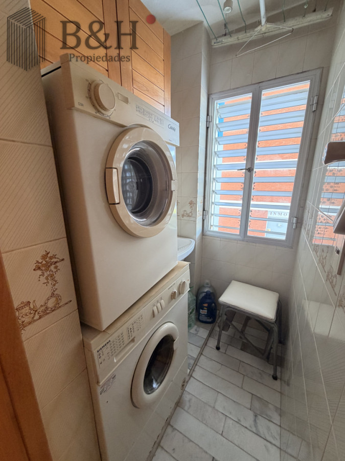 Apartamento ID.8157 - Apartamento de 3 dormitorio en venta en primera linea de Playa Brava 