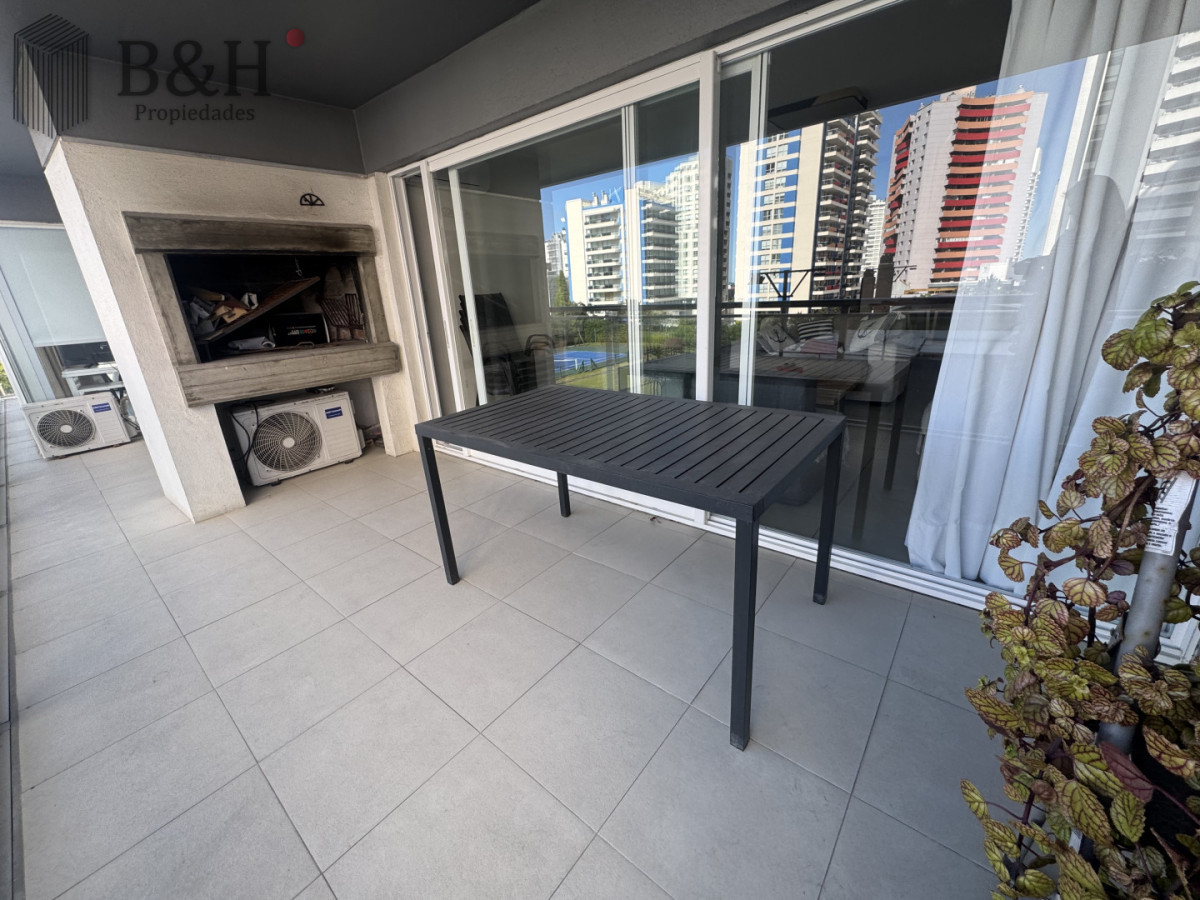 Apartamento ID.6220 - Apartamento de 3 dormitorios en venta en Punta del Este