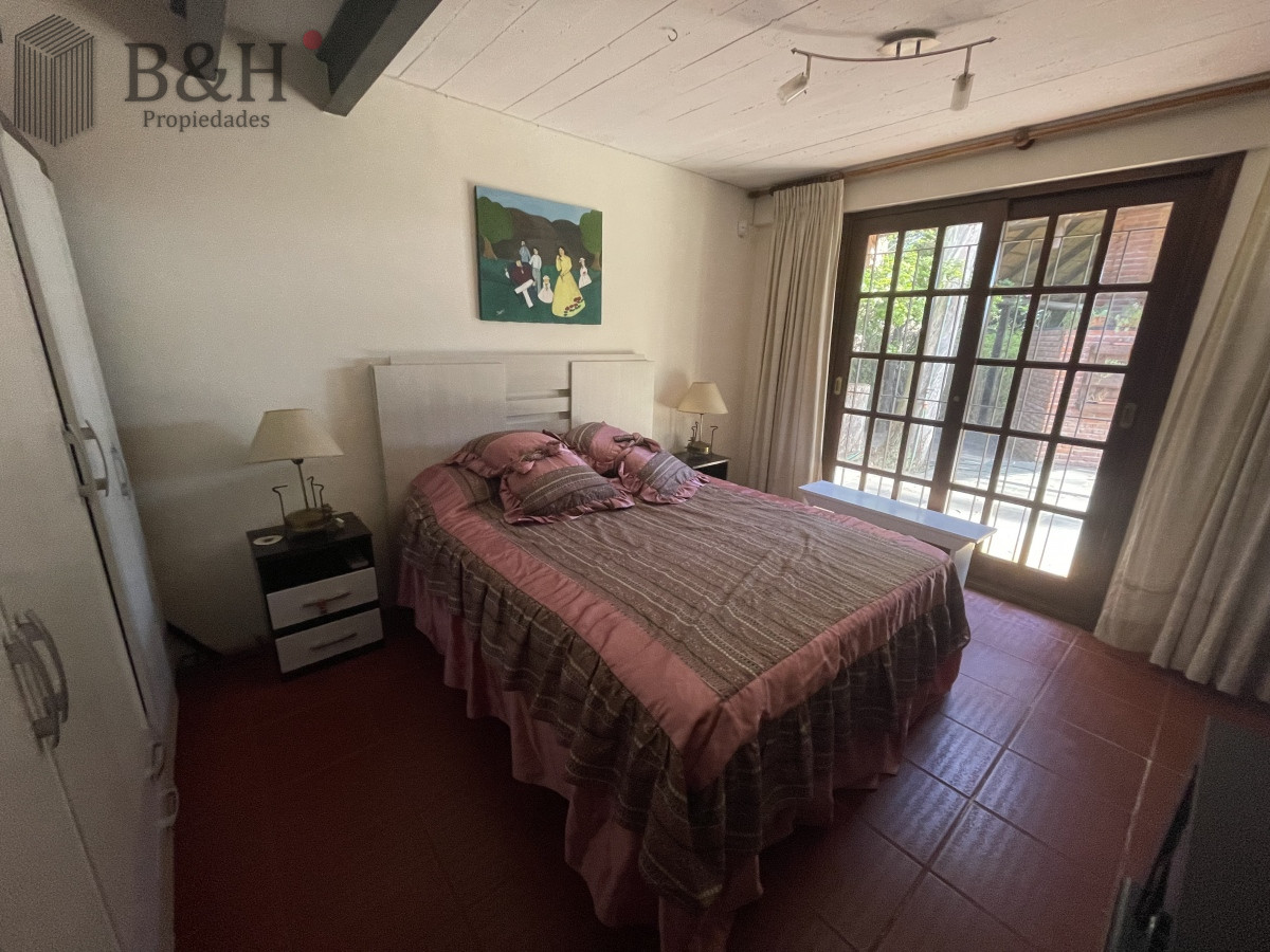 Casa ID.618 - Casa en venta en Jardines de Cordoba ,  excelente zona 