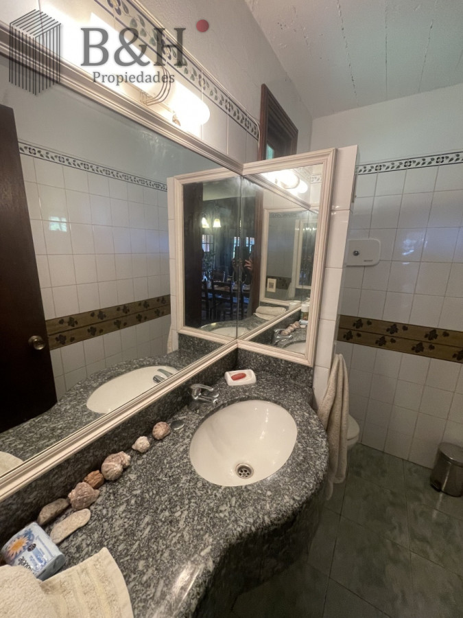 Casa ID.618 - Casa en venta en Jardines de Cordoba ,  excelente zona 