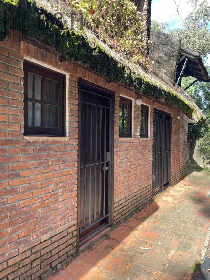 Casa ID.618 - Casa en venta en Jardines de Cordoba ,  excelente zona 