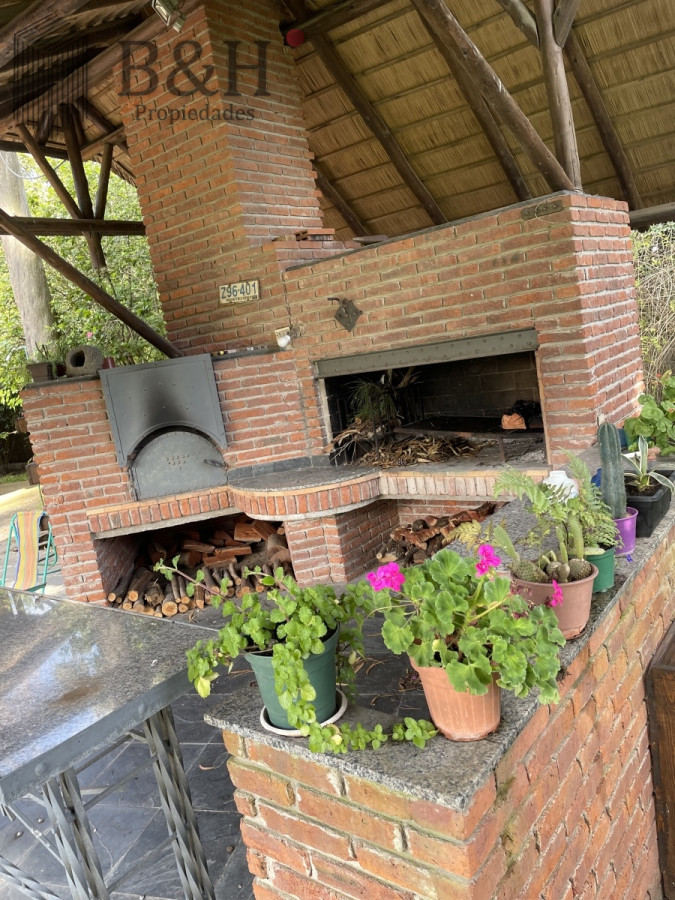Casa ID.618 - Casa en venta en Jardines de Cordoba ,  excelente zona 