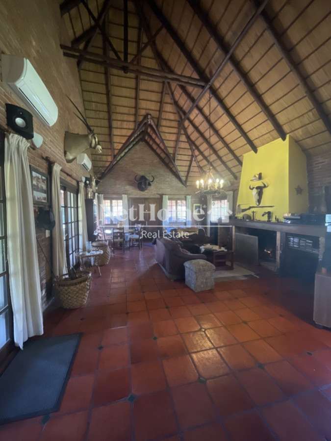 Casa ID.343 - Jardines de Cordoba Casa 3 Suites Amplio Terreno