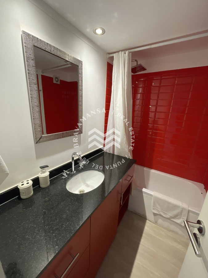 Apartamento ID.85 - Apartamento en Roosevelt - Punta del Este 3 dormitorios y dependencia 