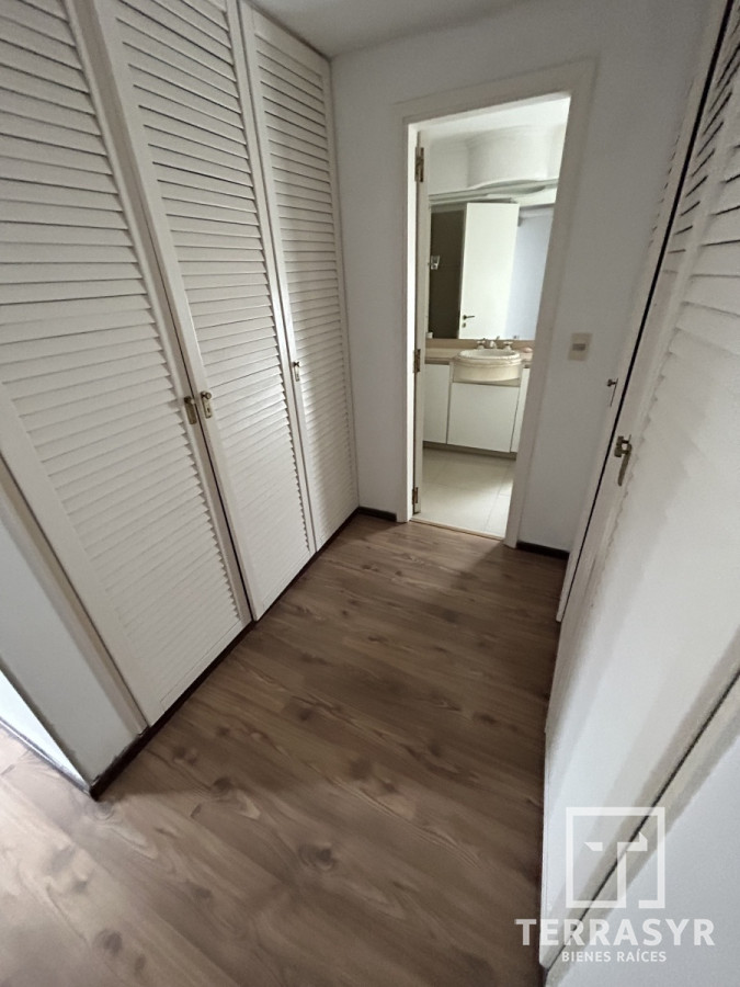 Apartamento ID.39 - Apartamento en venta en Punta del Este , zona Mansa 