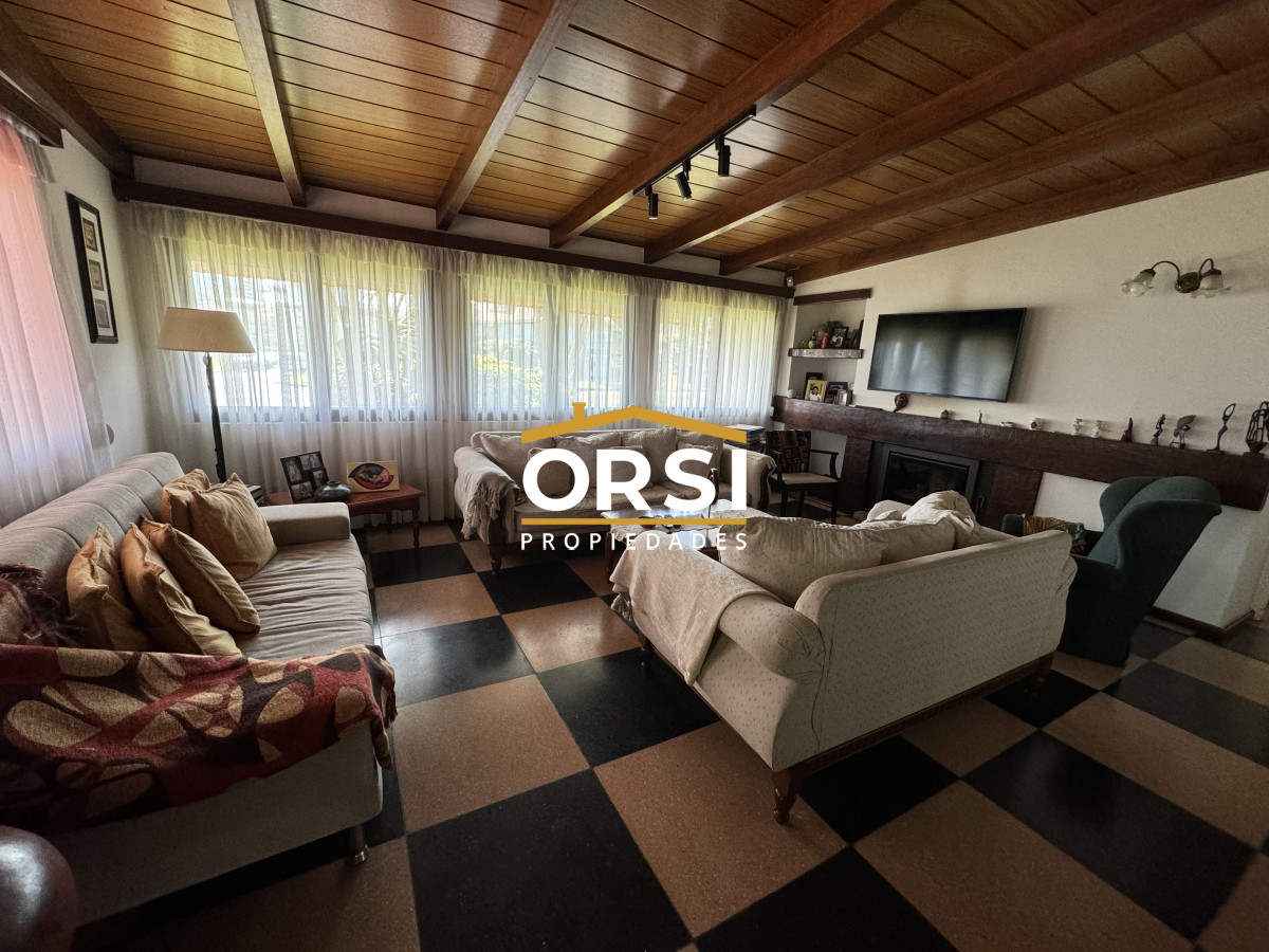 Casa ID.279 - En venta Zona Mansa , Punta del Este 