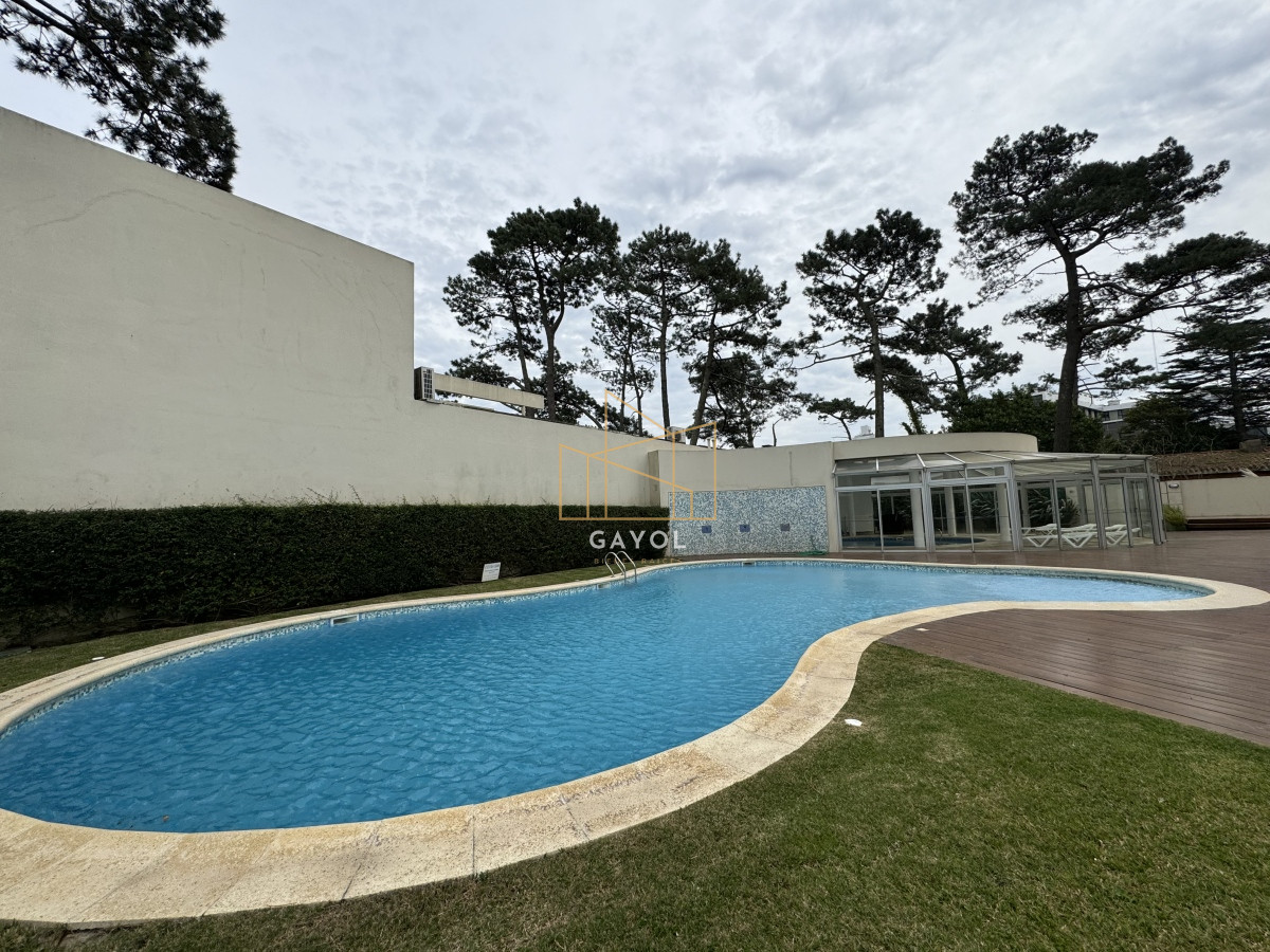Apartamento ID.286 - Apartamento de 1 dormitorio en venta en Torre con servicios 