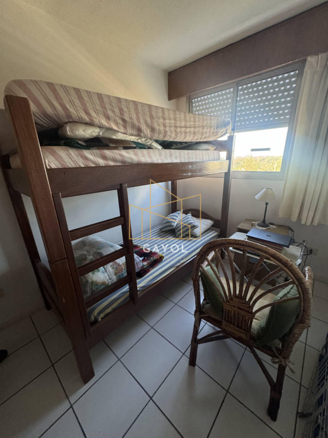 Apartamento ID.1235 - Apartamento de 3 dormitorios en venta en Punta del Este, Roosevelt 