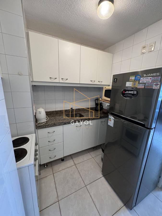 Apartamento ID.286 - Apartamento de 1 dormitorio en venta en Torre con servicios 