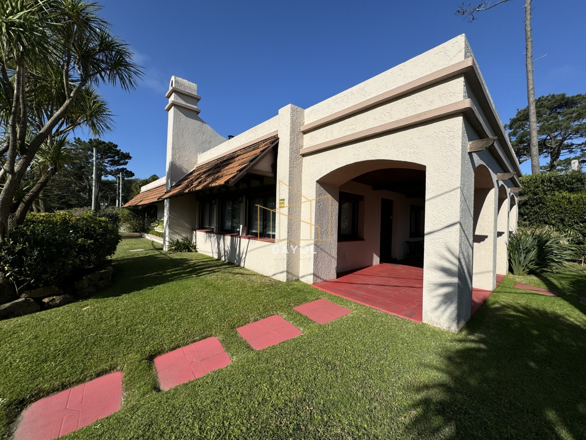Casa ID.443 - En venta Zona Mansa , Punta del Este 