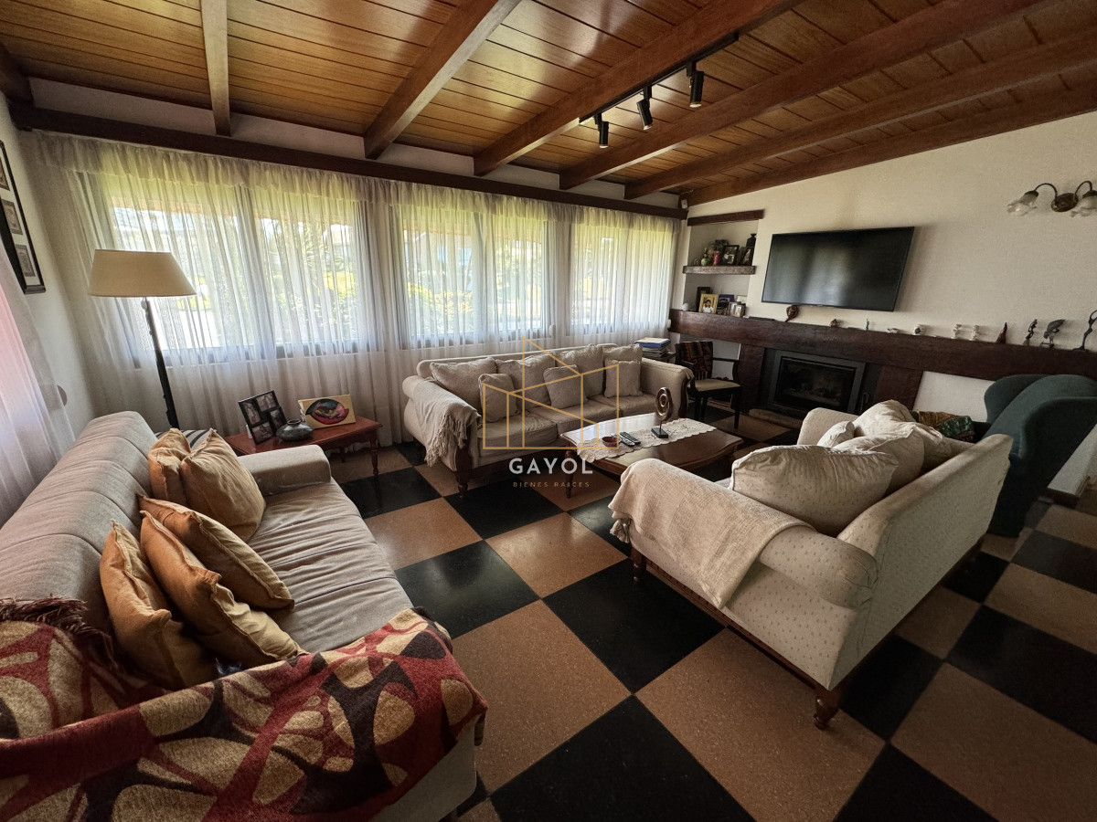 Casa ID.443 - En venta Zona Mansa , Punta del Este 