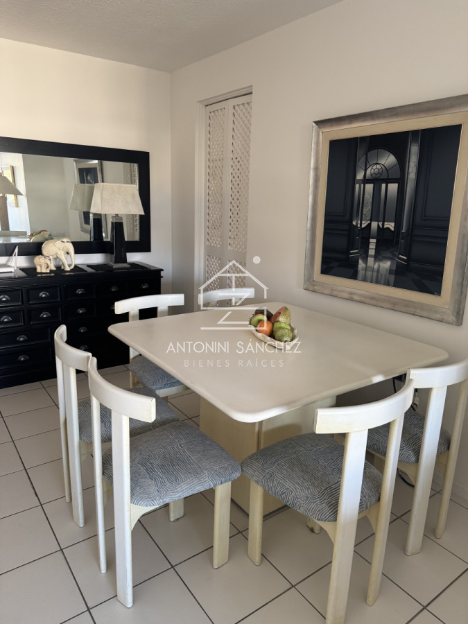 Apartamento ID.2885 - Apartamento de 3 dormitorios en playa Mansa . Penthouse con terraza exclusiva