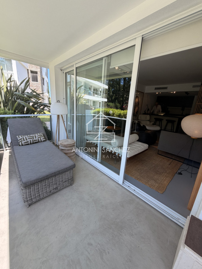 Apartamento ID.3277 - Apartamento de 1 dormitorio en venta en Playa Mansa 