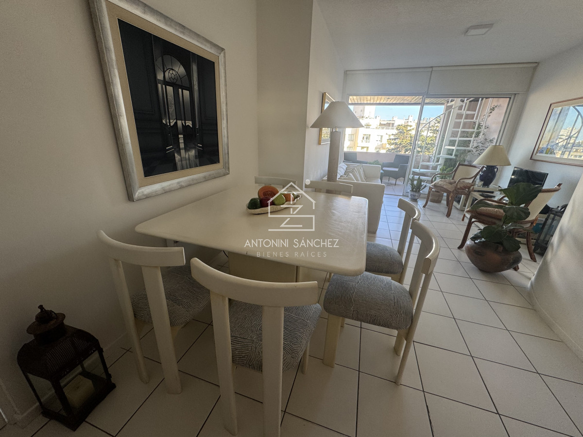 Apartamento ID.2885 - Apartamento de 3 dormitorios en playa Mansa . Penthouse con terraza exclusiva