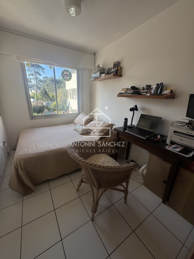 Apartamento ID.2885 - Apartamento de 3 dormitorios en playa Mansa . Penthouse con terraza exclusiva