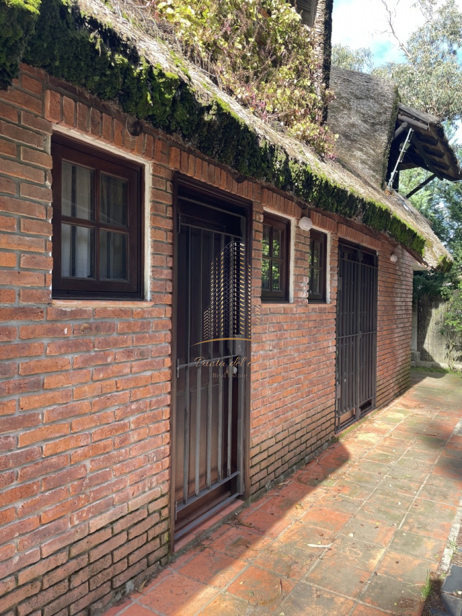 Casa ID.766 - Casa en venta en Jardines de Cordoba ,  excelente zona 