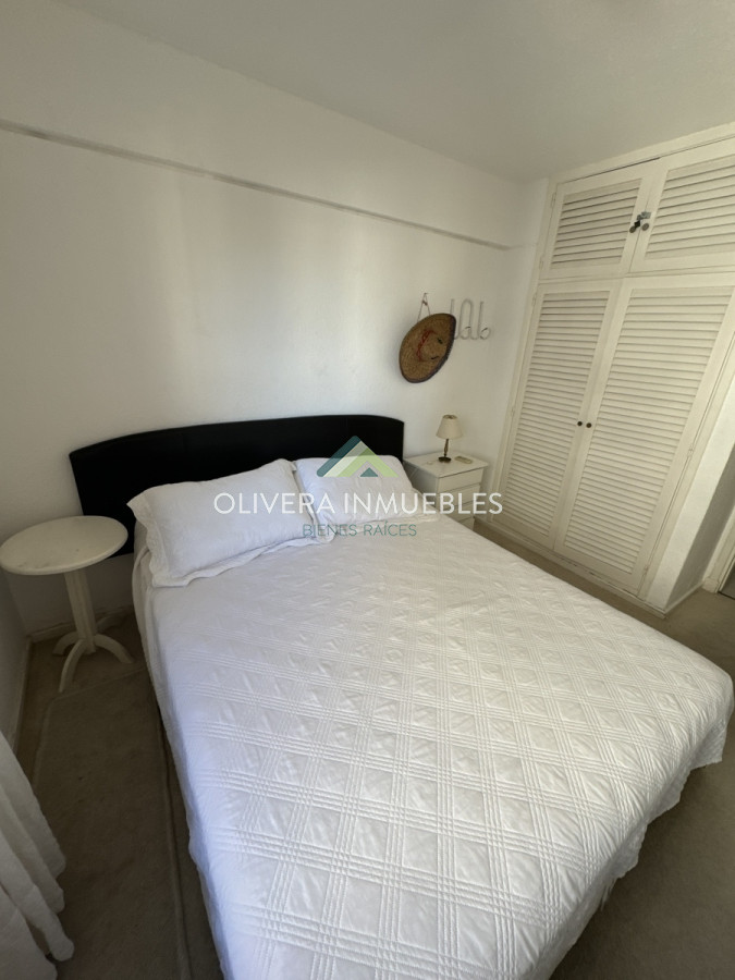 Apartamento ID.12945 - Apartamento de 3 dormitorios en venta en Punta del Este 
