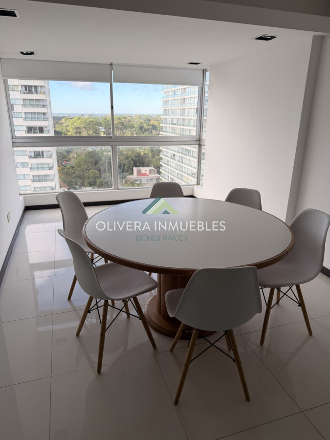 Apartamento ID.10114 - Apartamento en venta en Punta del Este