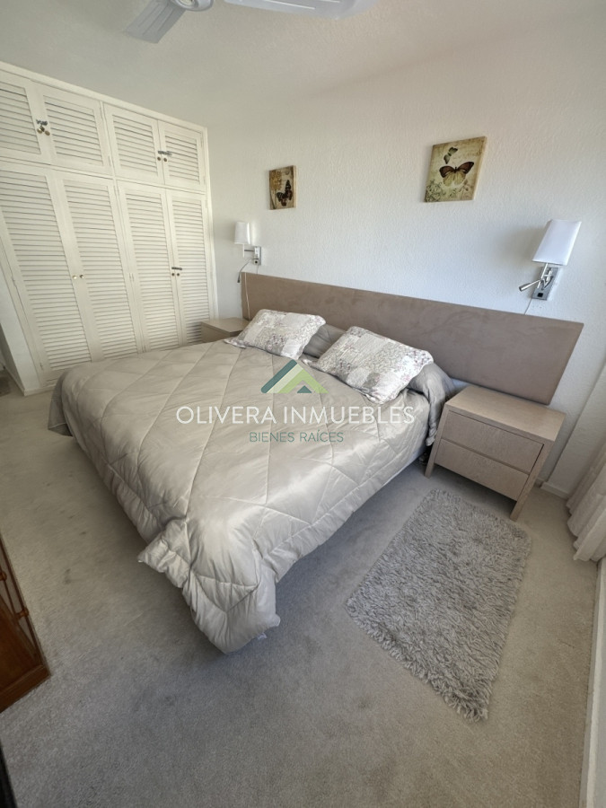 Apartamento ID.12945 - Apartamento de 3 dormitorios en venta en Punta del Este 