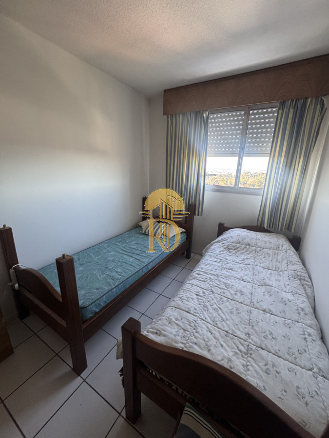Apartamento de 3 dormitorios en venta en Punta del Este, Roosevelt -id-352-2