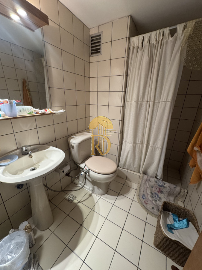 Apartamento de 3 dormitorios en venta en Punta del Este, Roosevelt -id-352-5