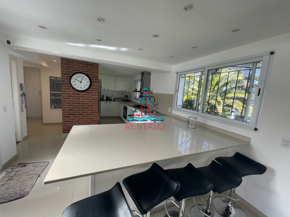 Casa ID.628 - Excepcional casa en alquiler temporal zona  country Punta del Este 