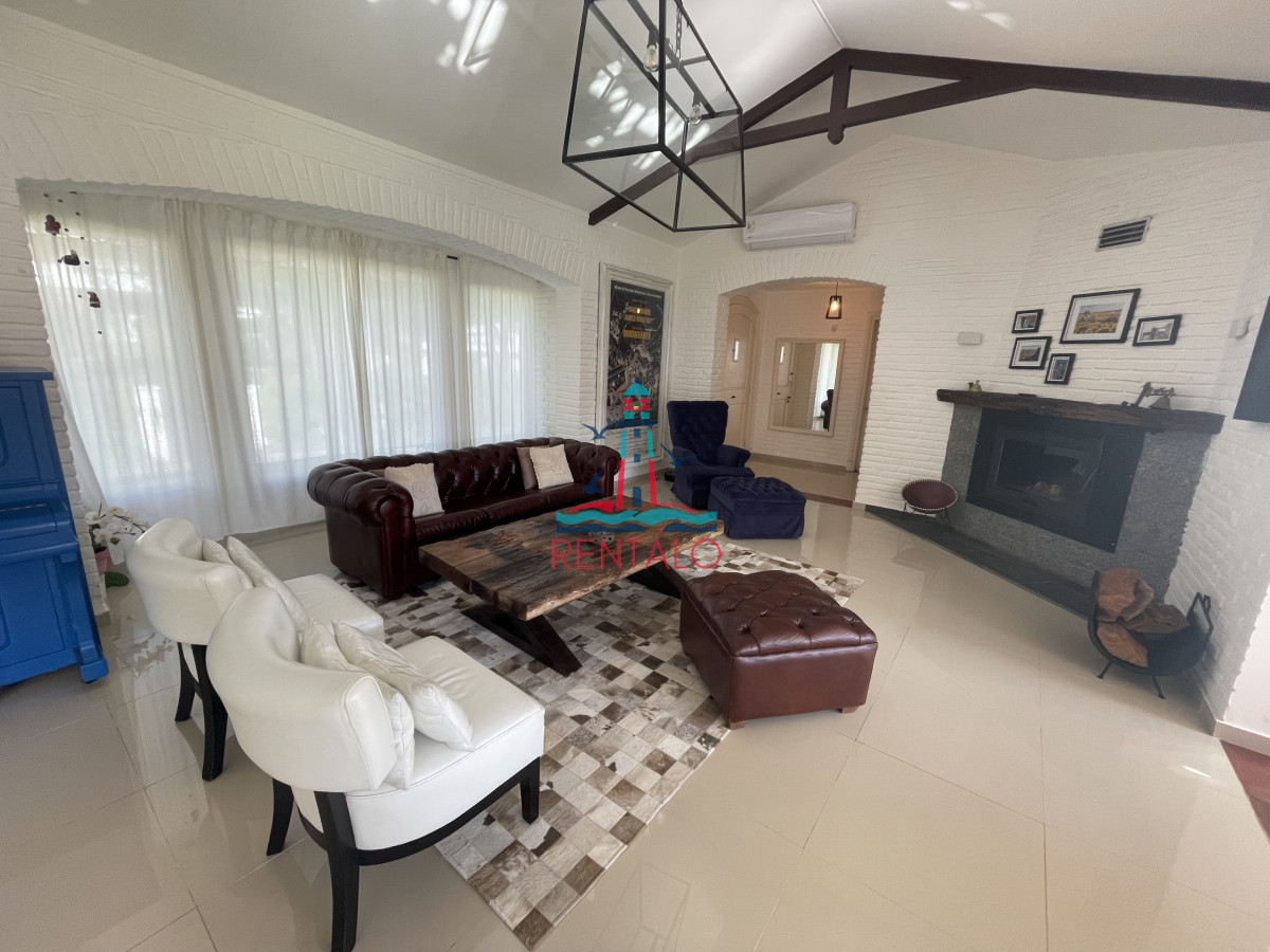 Casa ID.628 - Excepcional casa en alquiler temporal zona  country Punta del Este 