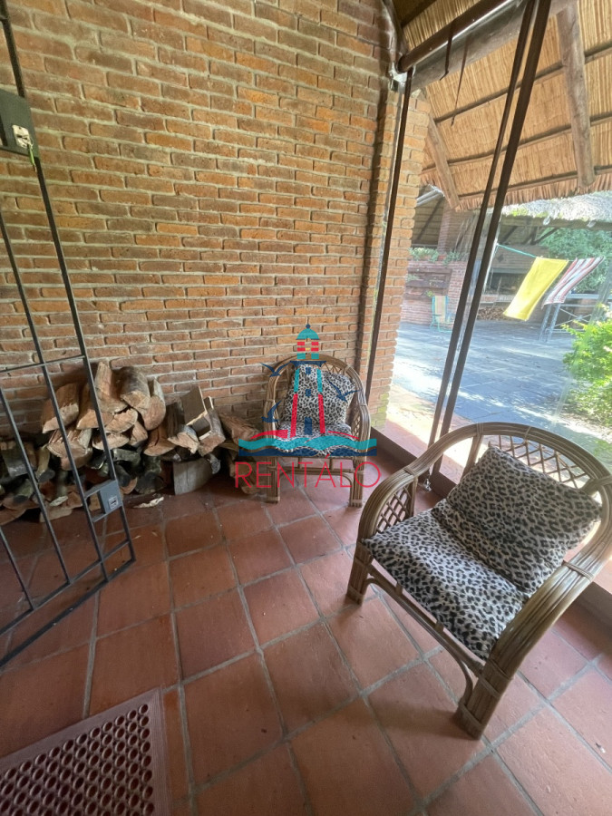 Casa ID.118 - Casa en venta Punta del Este, en Jardines de Cordoba ,  excelente zona 