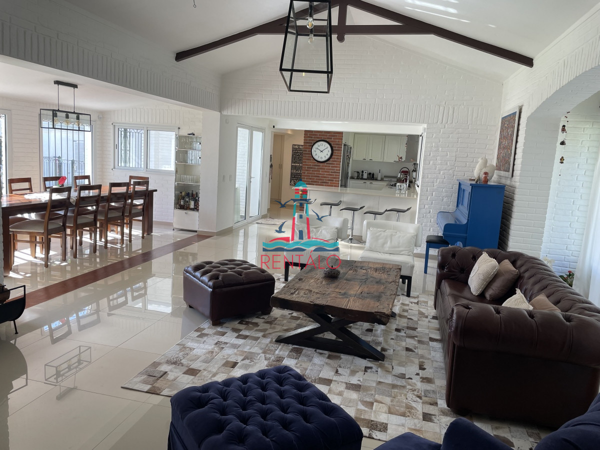Casa ID.628 - Excepcional casa en alquiler temporal zona  country Punta del Este 