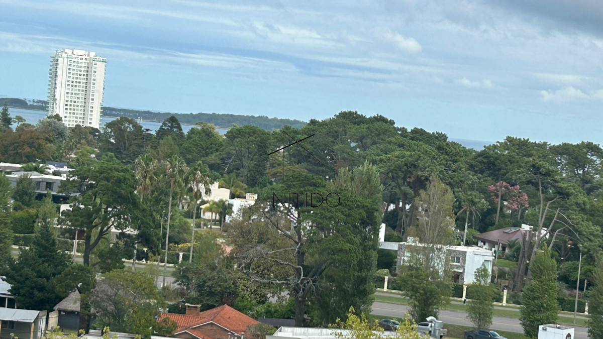 Apartamento ID.594 - Apartamento de dos dormitorios en venta en Roosevelt Punta del Este 