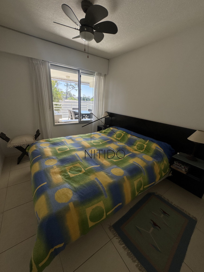 Apartamento ID.692 - Apartamento de 3 dormitorios en venta en la zona de Playa Mansa 